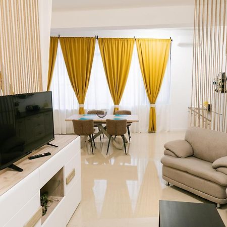 Chic Studio Bucharest Exterior photo