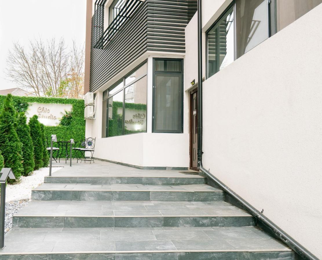 Chic Studio Bucharest Exterior photo