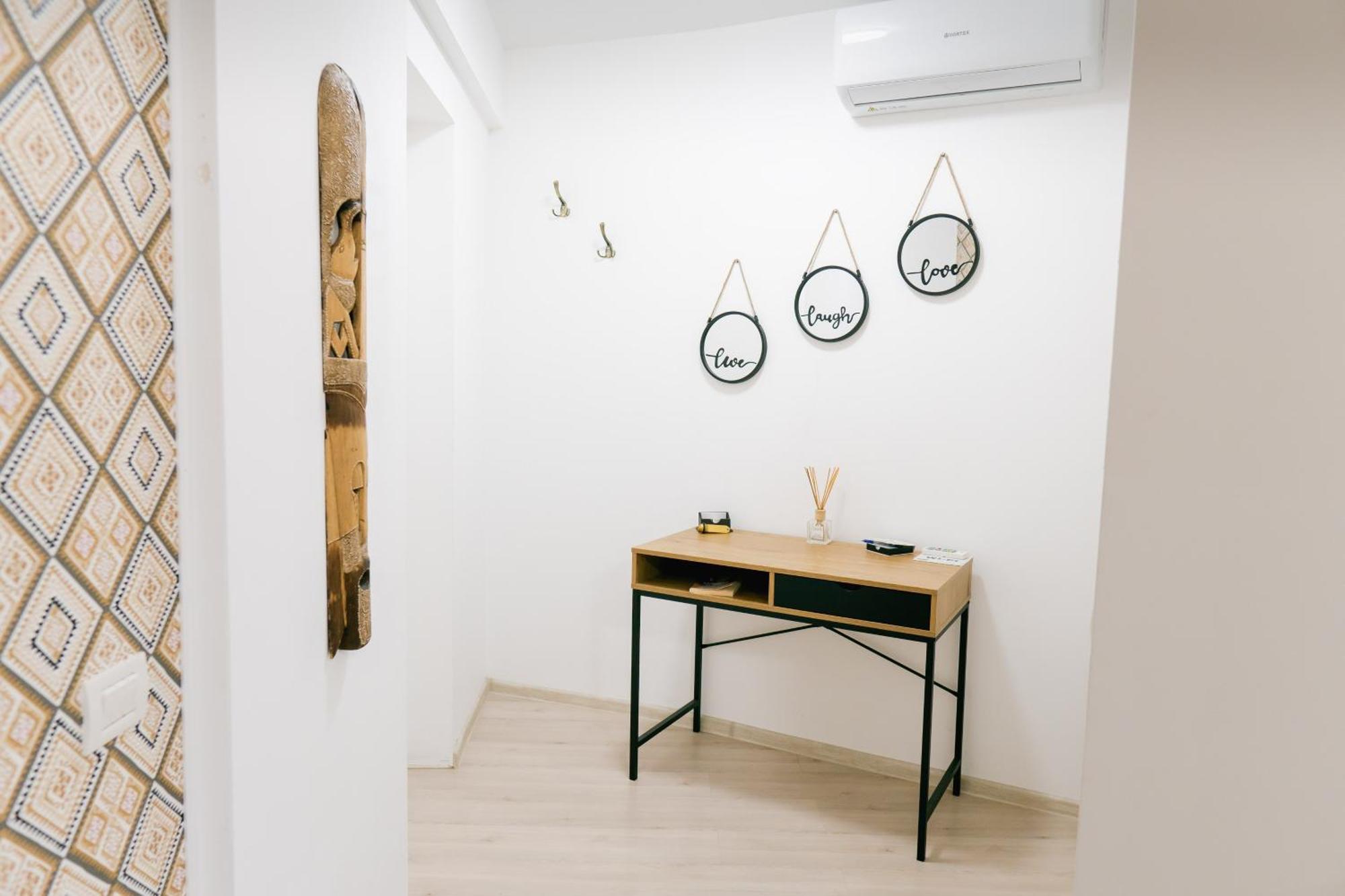 Chic Studio Bucharest Room photo